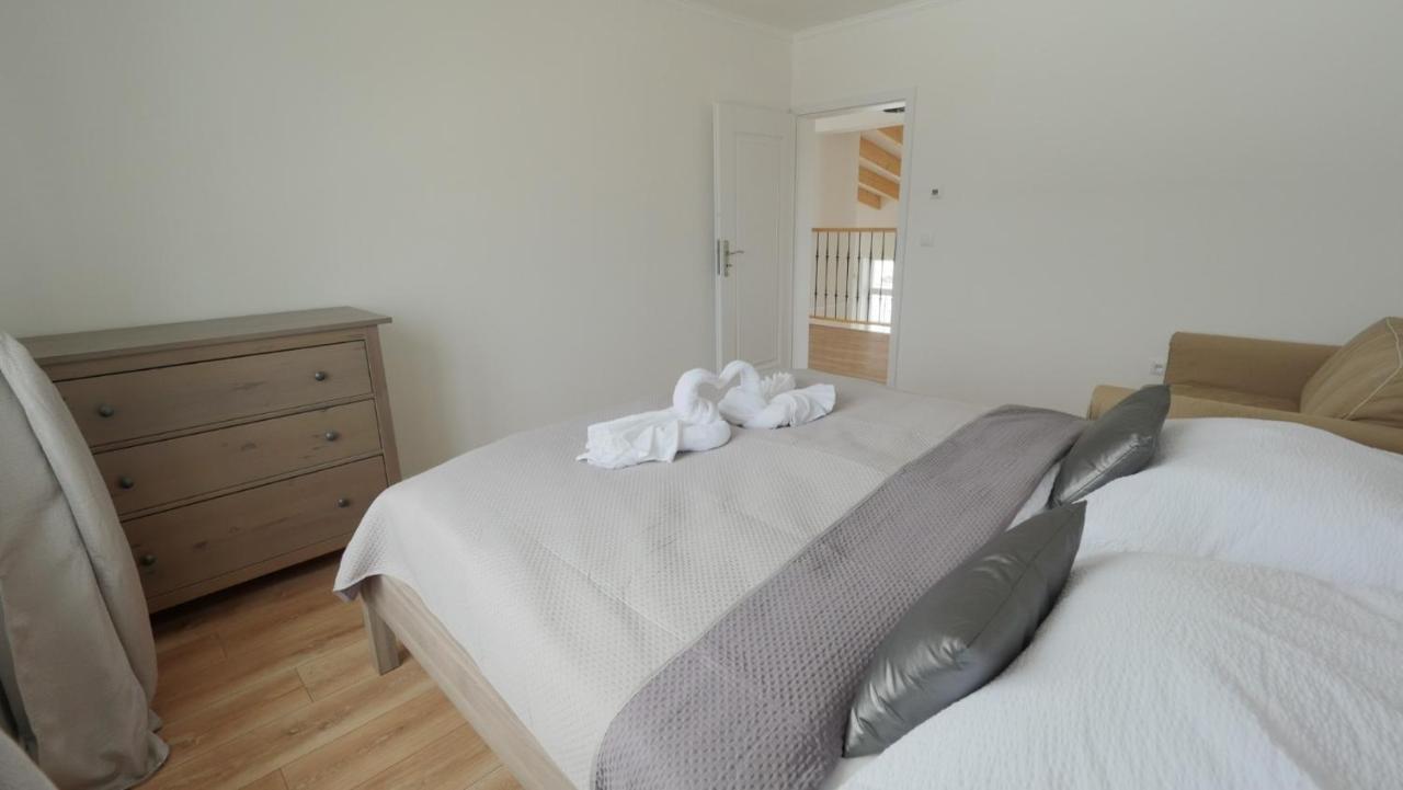הוילה Liptovský Mikuláš Apartmanovy Dom S Virivkou, Pod Secnom, Liptovsky Jan מראה חיצוני תמונה