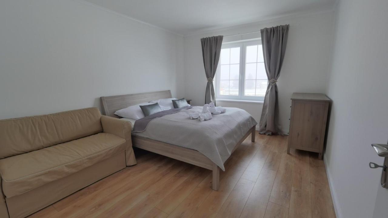 הוילה Liptovský Mikuláš Apartmanovy Dom S Virivkou, Pod Secnom, Liptovsky Jan מראה חיצוני תמונה