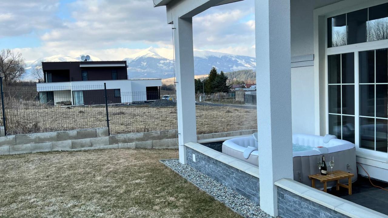 הוילה Liptovský Mikuláš Apartmanovy Dom S Virivkou, Pod Secnom, Liptovsky Jan מראה חיצוני תמונה