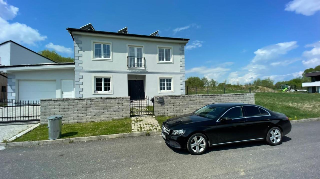 הוילה Liptovský Mikuláš Apartmanovy Dom S Virivkou, Pod Secnom, Liptovsky Jan מראה חיצוני תמונה